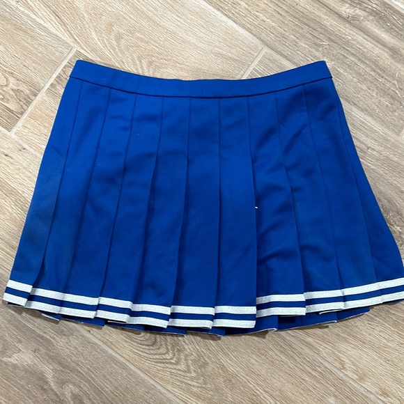 Blue tailgating skirt - Picture 2 of 2